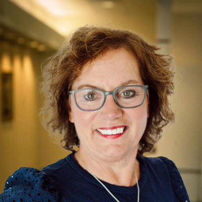 Becky Goodman Headshot